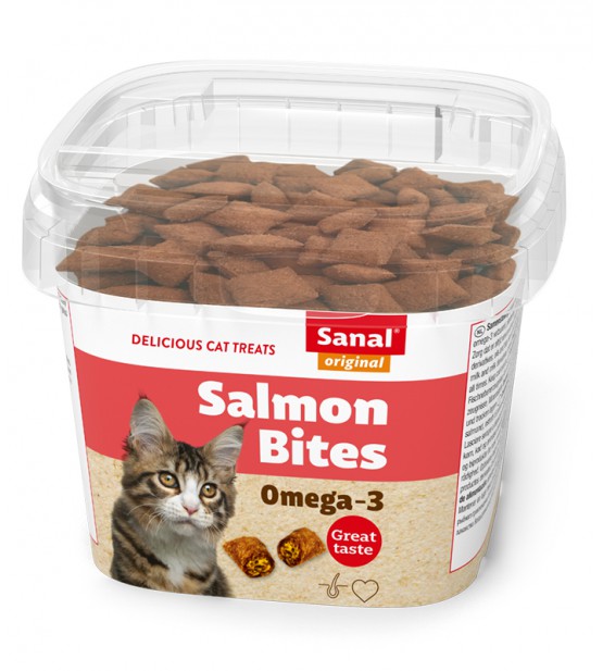 Sanal skanėstai katėms Salmon bites 75g